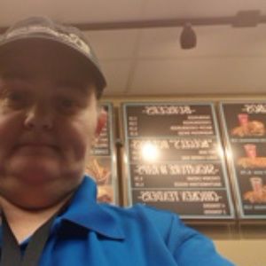 Meet your Posher, Lynn